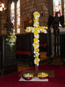 Easter Cross after all the congregation had added a flower